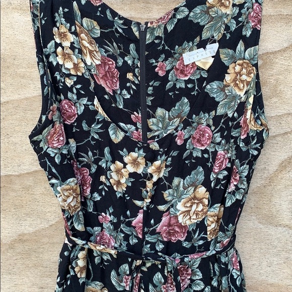 Vintage floral jumpsuit - Picture 2 of 7